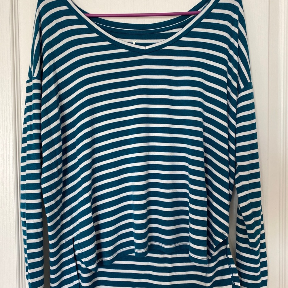 American Eagle Soft & Sexy top